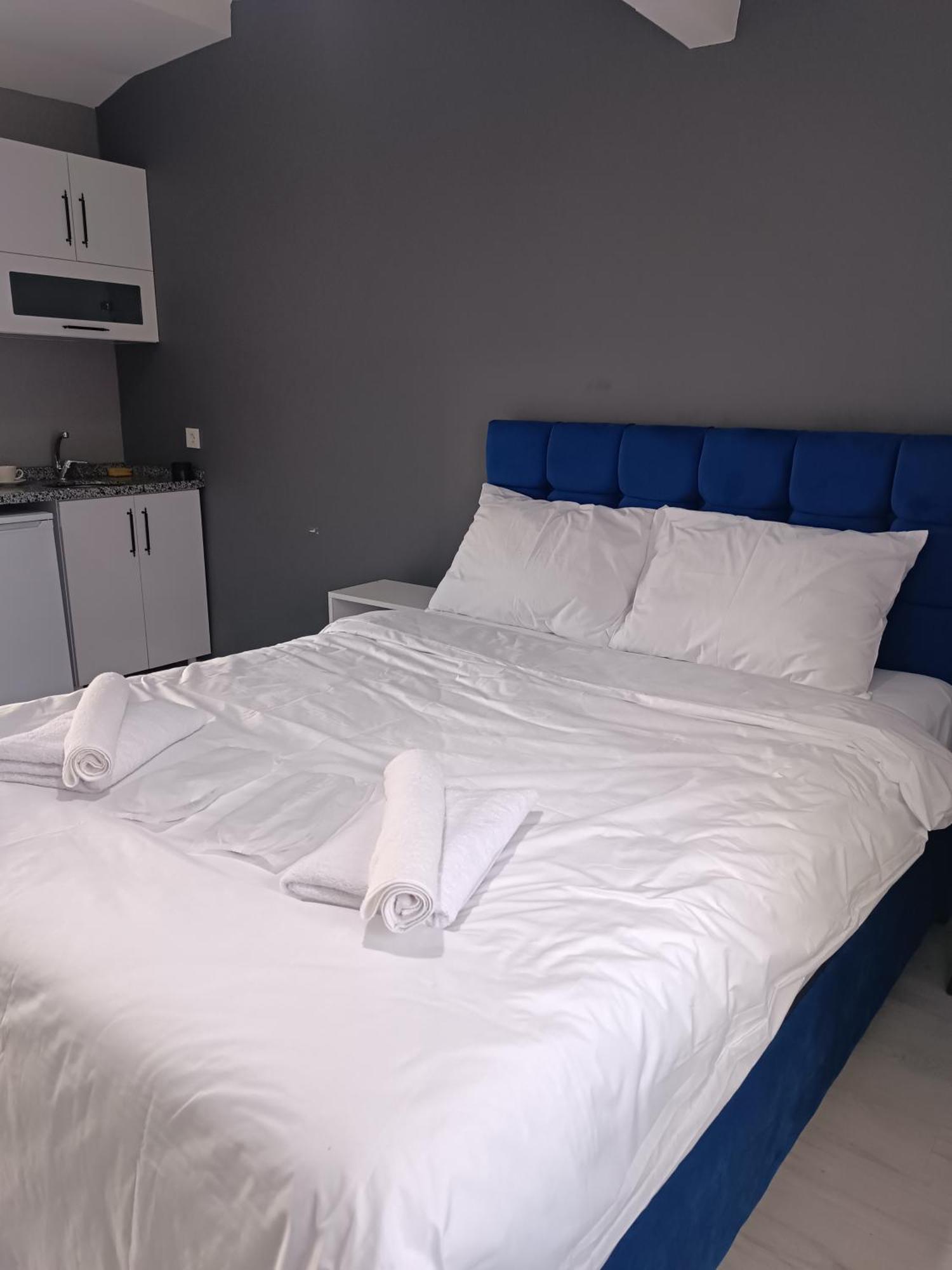 الشقق الفندقية اسطنبولفي  Taksim Street House المظهر الخارجي الصورة