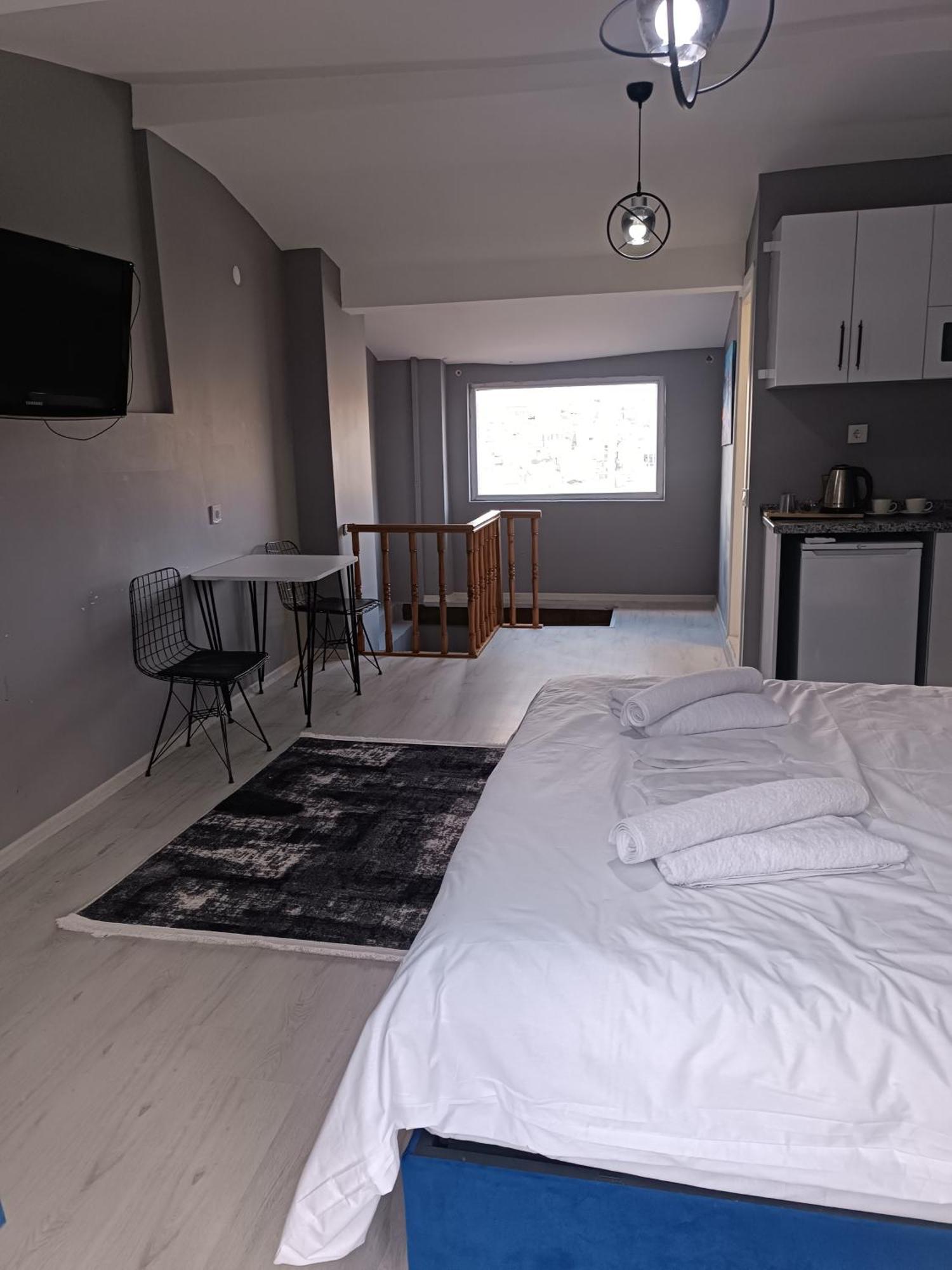 الشقق الفندقية اسطنبولفي  Taksim Street House المظهر الخارجي الصورة