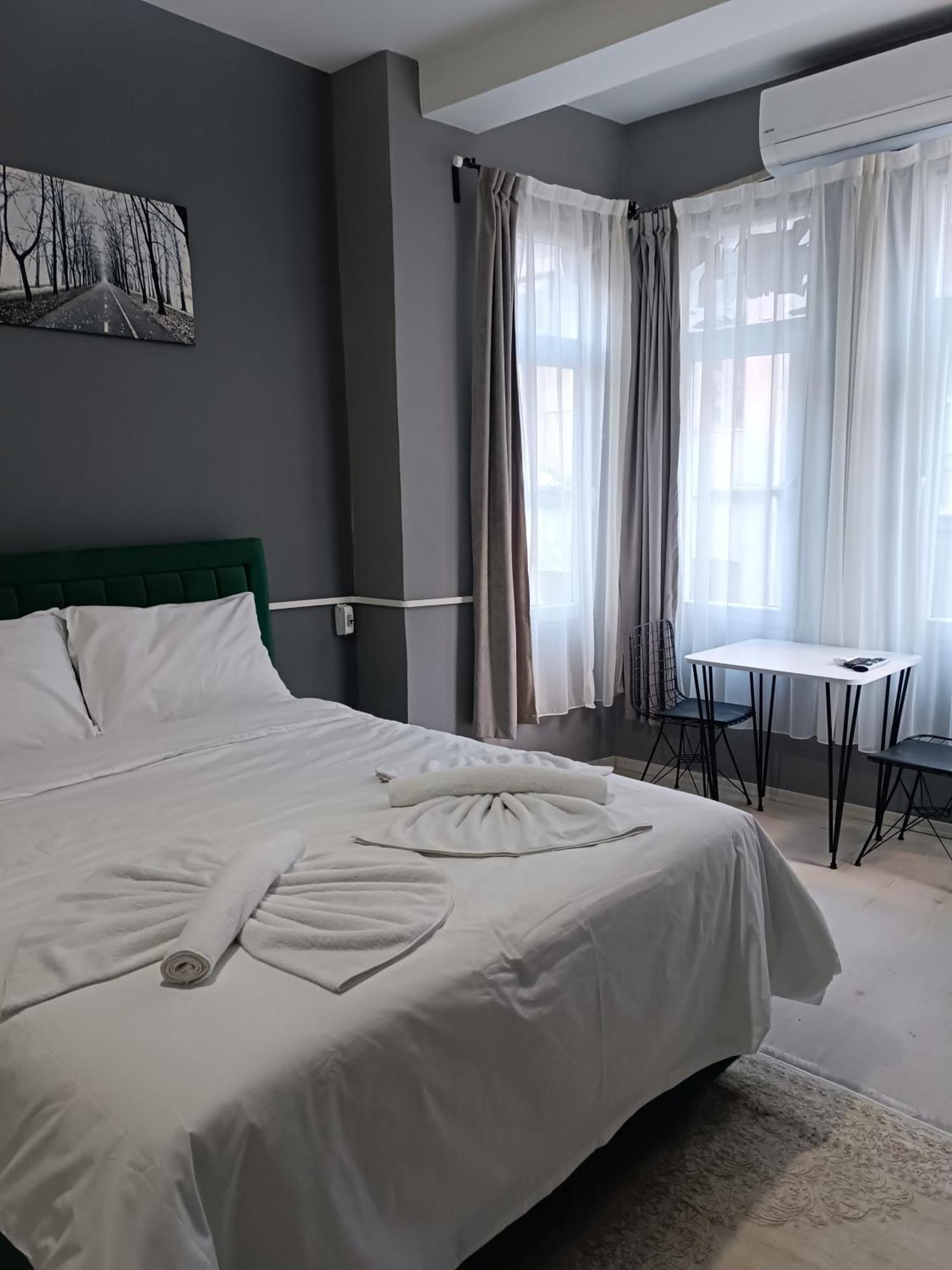 الشقق الفندقية اسطنبولفي  Taksim Street House المظهر الخارجي الصورة