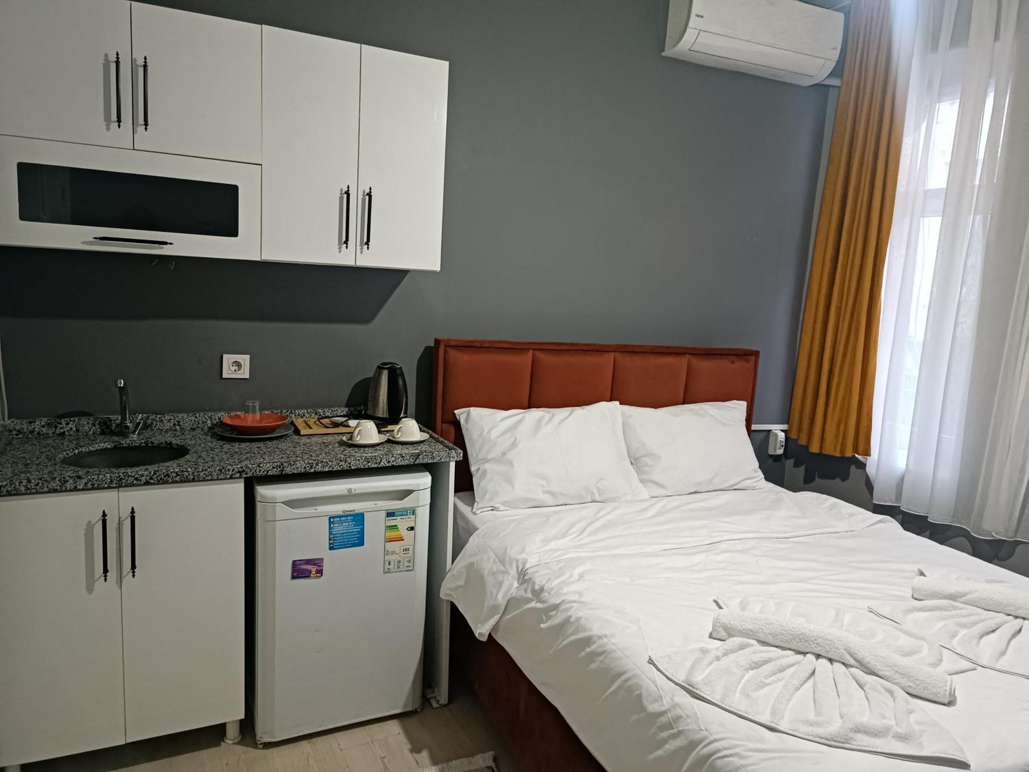 الشقق الفندقية اسطنبولفي  Taksim Street House المظهر الخارجي الصورة