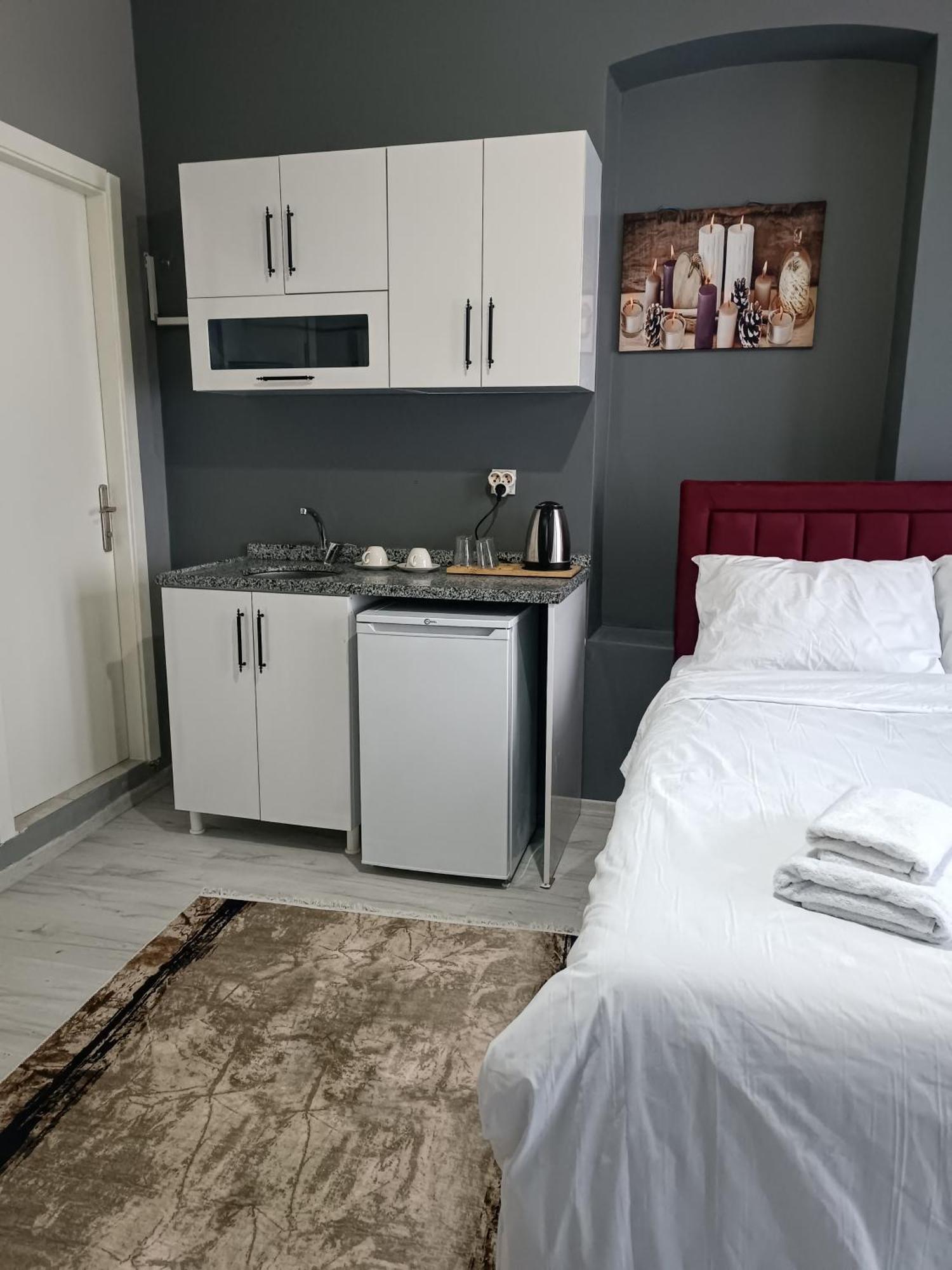 الشقق الفندقية اسطنبولفي  Taksim Street House المظهر الخارجي الصورة